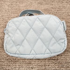 Vera Bradley Quilted Essential Belt Bag Light Blue Travel Fanny Pack Crossbody